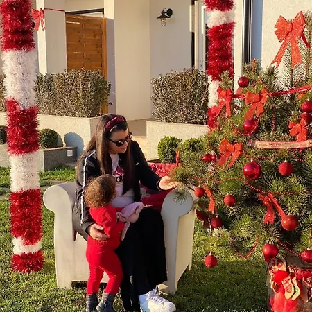 Magnolia By Radovanovic