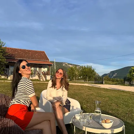 Country house Magnolia By Radovanovic Zdrelo